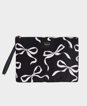 Carlota XL Pouch Bag
