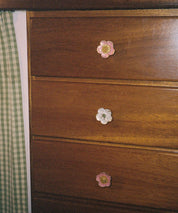 Faye Flower Knob