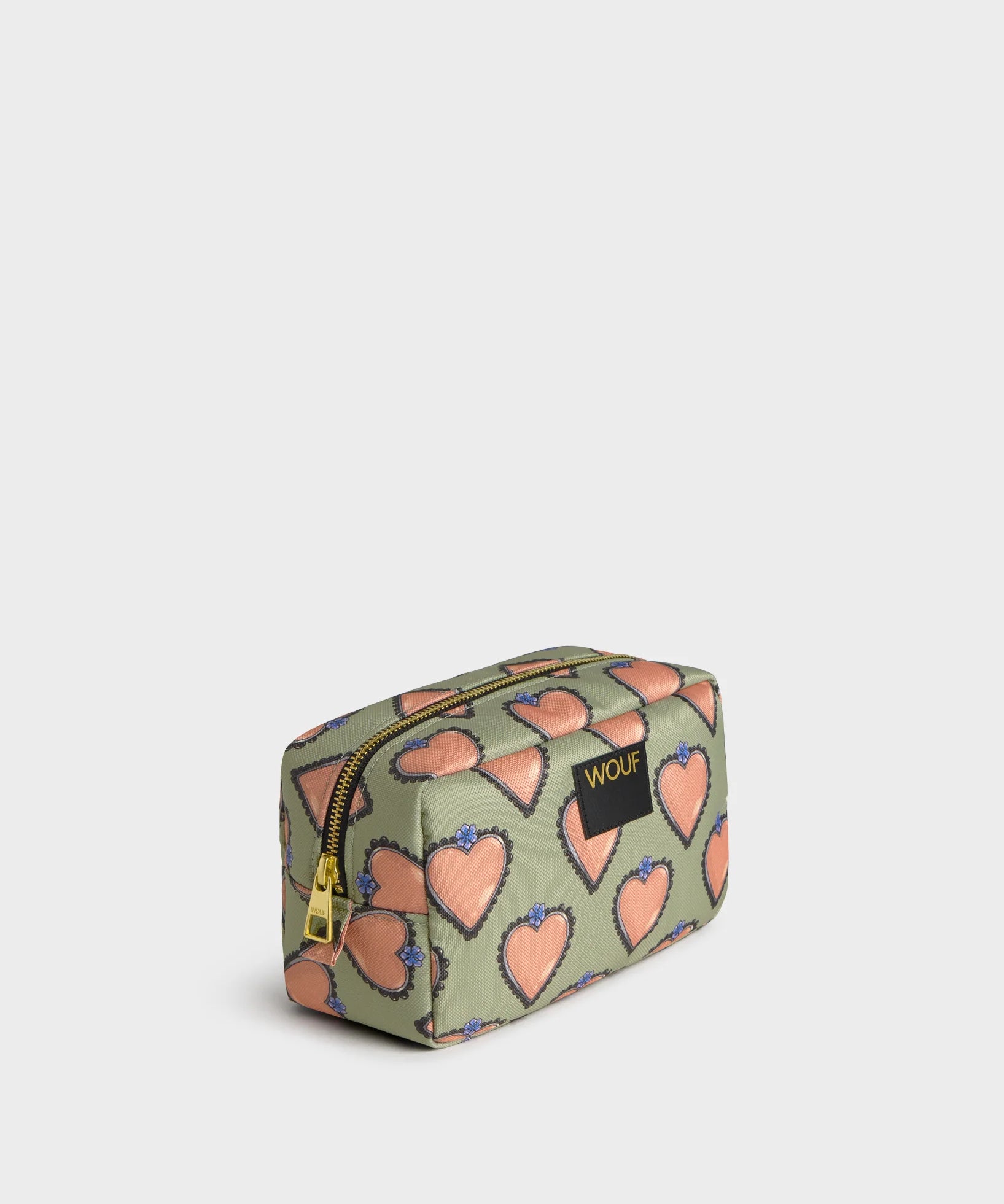 glowtoiletrybag1.webp