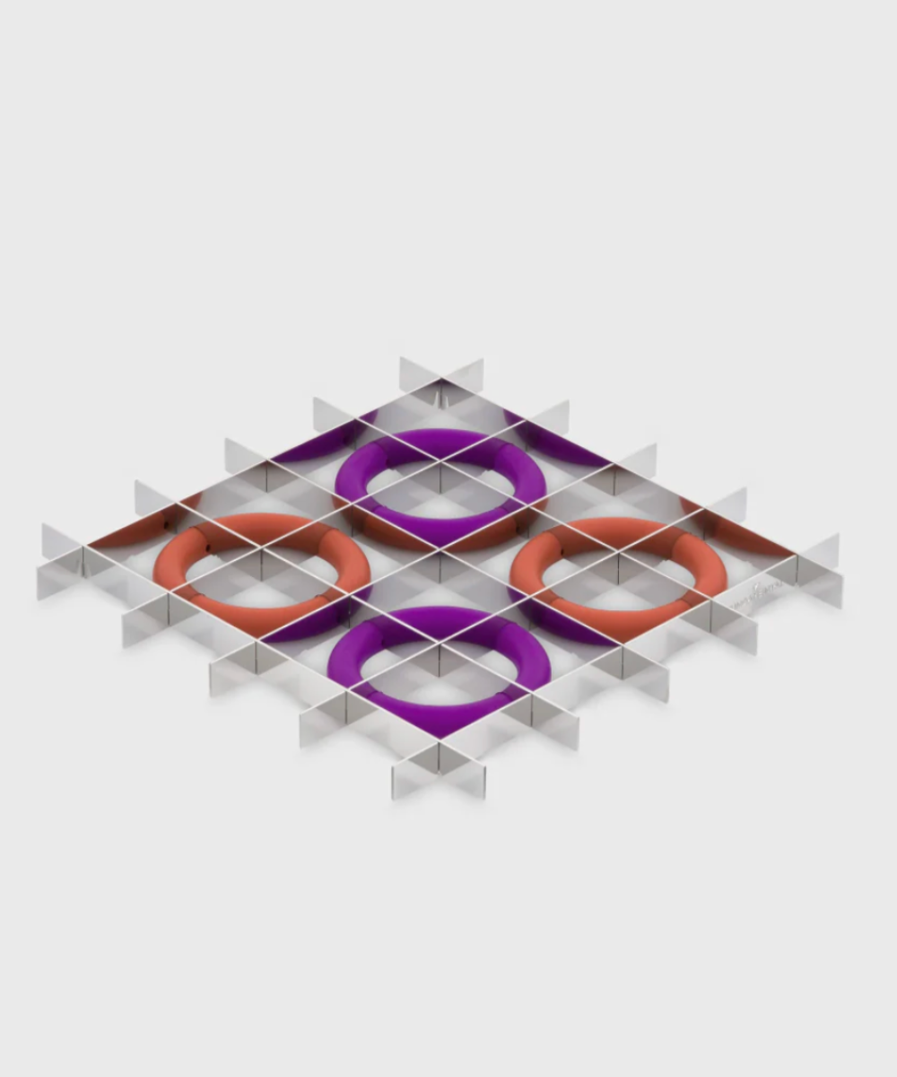 HOVER TRIVET