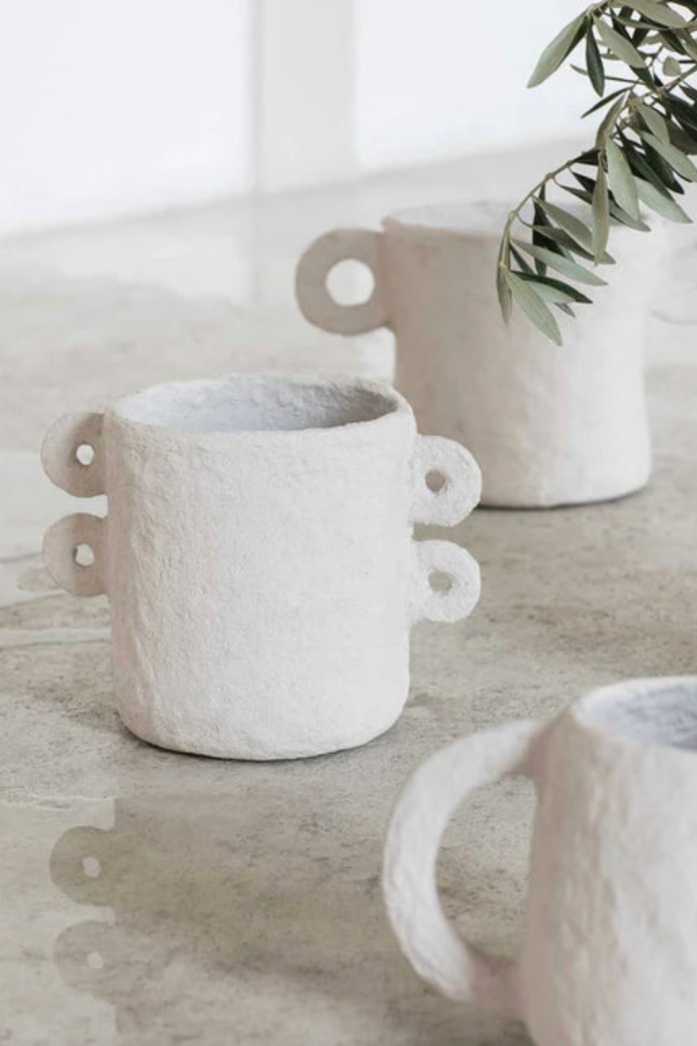 Maceta 03 M White Earth